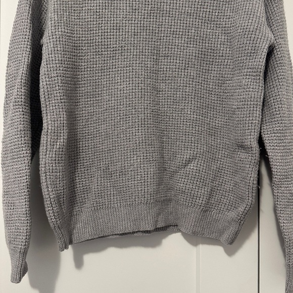 Wilfred Free Aritzia *Grey Isabelli Crewneck Waffle Sweater Size Small Woman’s - Picture 2 of 11
